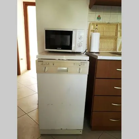 Kallikratis Lejlighed